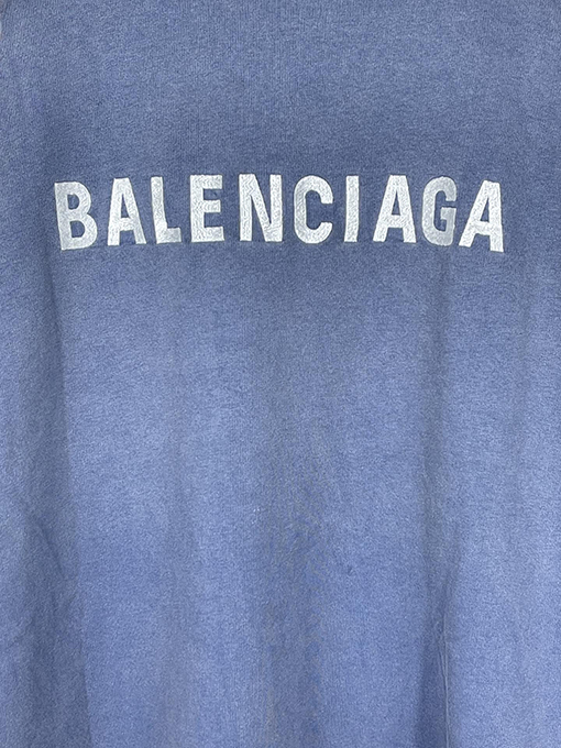 バレンシアガ パーカー   スーパーコピー前後にクラシックなBALENCIAGA 刺繍