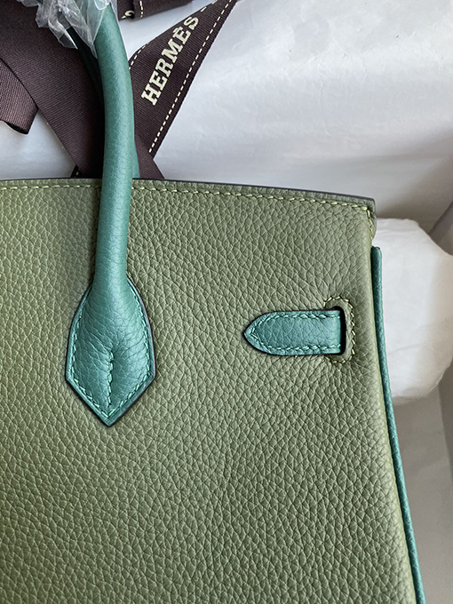 エルメス バーキン 25 コピー Birkin 25 cmトーゴレザーで作られたこの豪華なハンドバッ