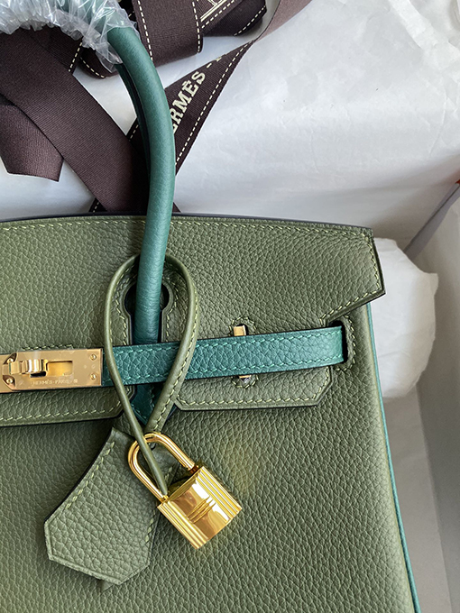 エルメス バーキン 25 コピー Birkin 25 cmトーゴレザーで作られたこの豪華なハンドバッ