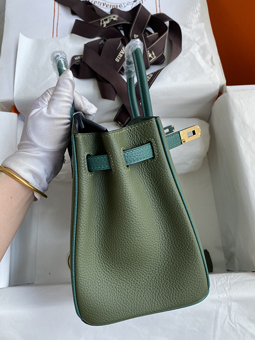エルメス バーキン 25 コピー Birkin 25 cmトーゴレザーで作られたこの豪華なハンドバッ