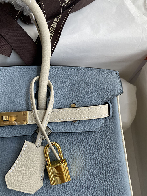 エルメス バーキン 25 コピー   輸入トーゴレザーで丁寧に作られたBirkin 25 cm
