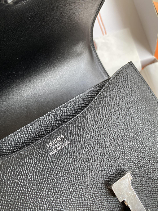 エルメス  19 cm輸入エプソムレザーブラックシルバーバックル バッグ