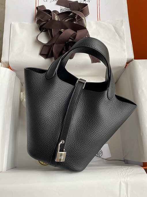 エルメス Picotin 18 cmブラックゴールドシルバーバックルバッグ