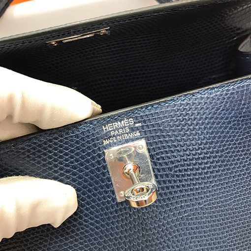 エルメスケリー25 cm輸入トカゲ革紺色シルバーバックルバッグ