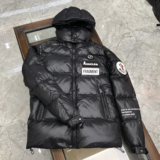 モンクレール 厚くて暖かい新しい ダウン ジャケット
