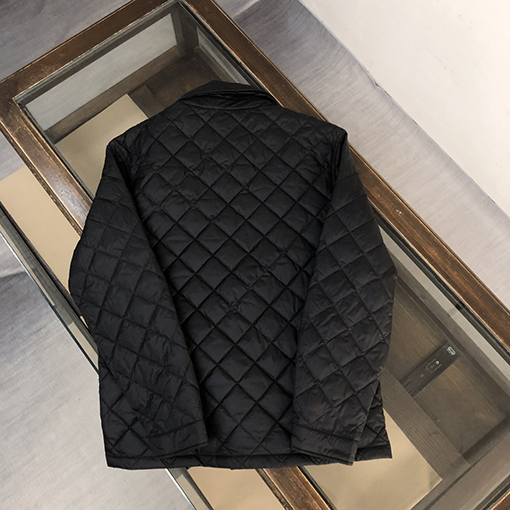 プラダ 冬服の新しい ダウン ジャケット