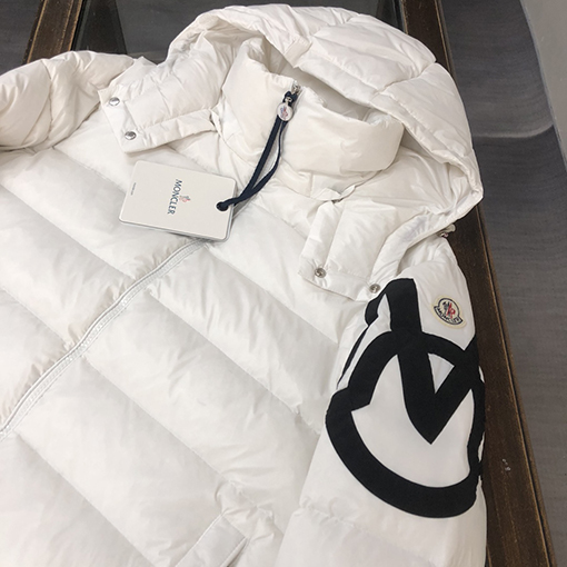 モンクレール Moncler Mariveles ダウンジャケット