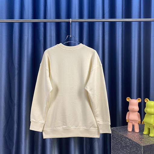 グッチ クラシックなアルファベットプリントのクルーネックパーカー