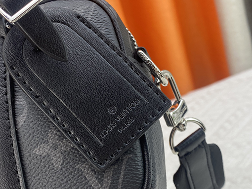 ルイヴィトン Nano Porte Documents Voyageハンドバッグ M82770