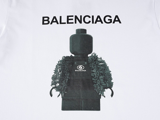 バレンシアガ人物画像プリント半袖Tシャツ