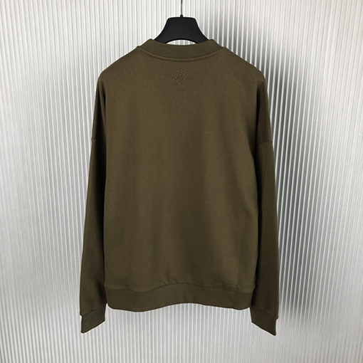  ルイヴィトンスタッド レタリング スウェットTシャツ