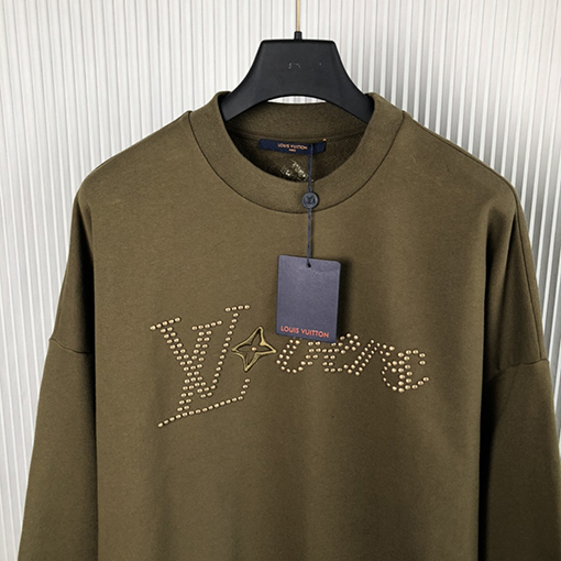  ルイヴィトンスタッド レタリング スウェットTシャツ