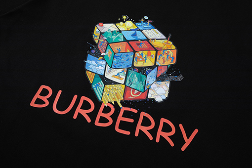 バーバリー 新しいプリントラウンドネック半袖Tシャツ