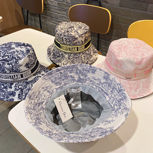 ディオール  スタイリッシュで個性的な高品質 帽子