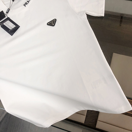 プラダ  胸の三角マークデザイン半袖Tシャツ