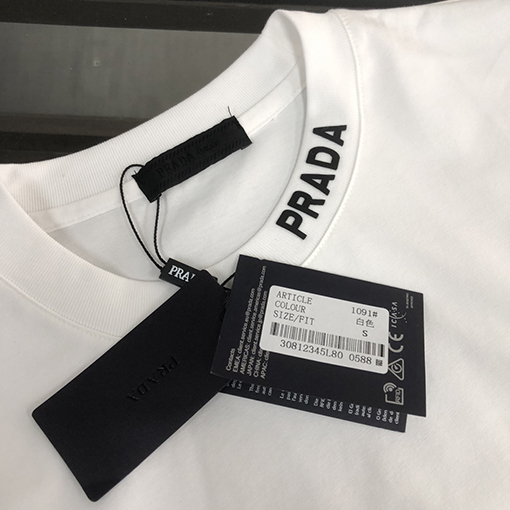 プラダ  胸の三角マークデザイン半袖Tシャツ