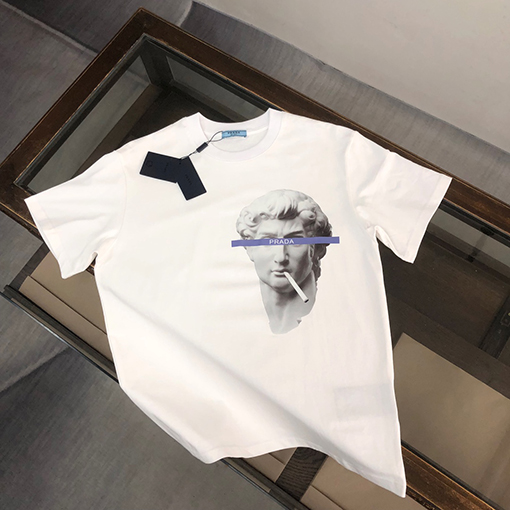 プラダ  プリント加工ロゴ半袖Tシャツ