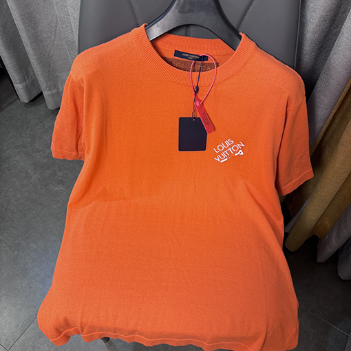 ルイヴィトンスーパーコピー   新しいピン編み半袖Tシャツ