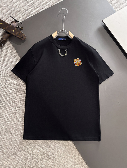 ルイヴィトン    新しい半袖Tシャツ