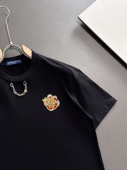 ルイヴィトン    新しい半袖Tシャツ