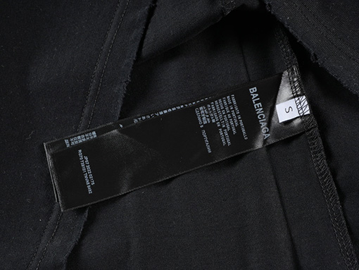 バレンシアガスーパーコピー    プリントされたアルファベットの長袖Tシャツ