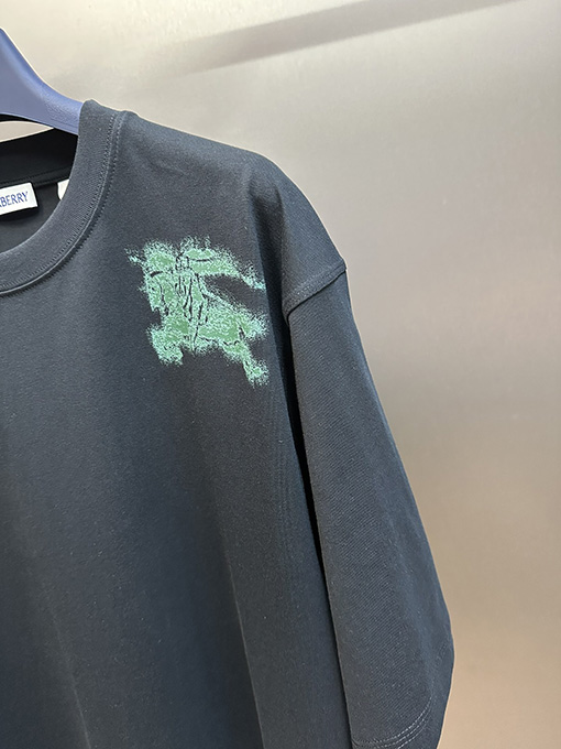 バーバリー   落書き軍馬クルーネック半袖Tシャツ