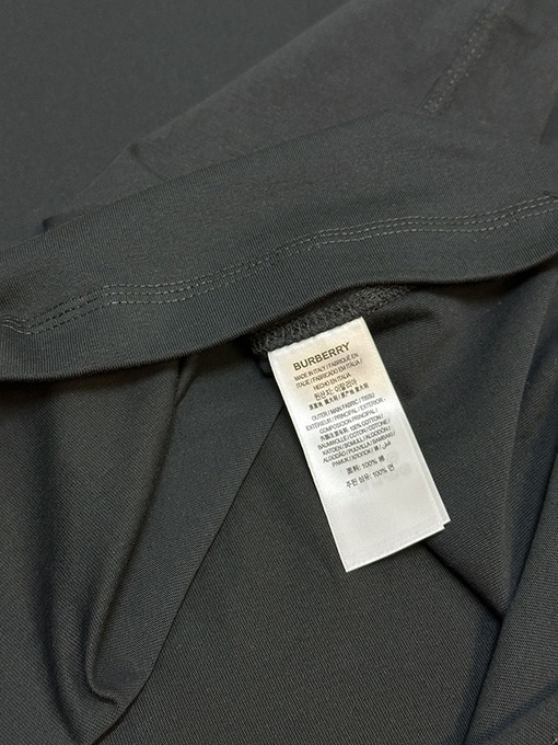 バーバリー   落書き軍馬クルーネック半袖Tシャツ