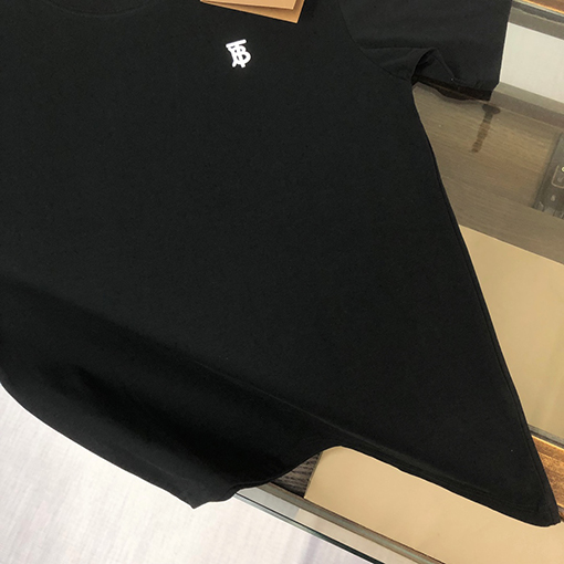 バーバリー クラシックなロゴ半袖Tシャツ