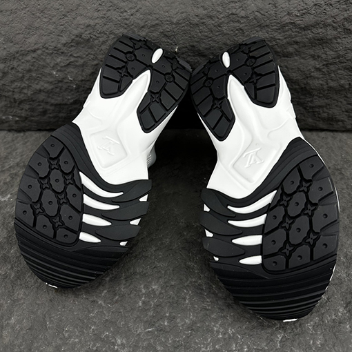 ルイヴィトンコピー Louis V RUN 55パーフェクトスニーカー