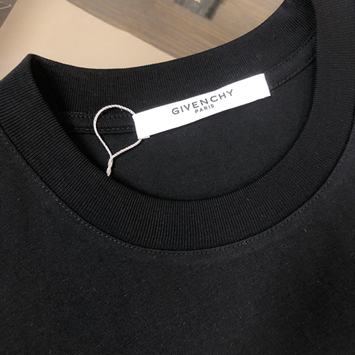 ジバンシイスーパーコピー 新しいメンズコットンクルーネック半袖Tシャツ