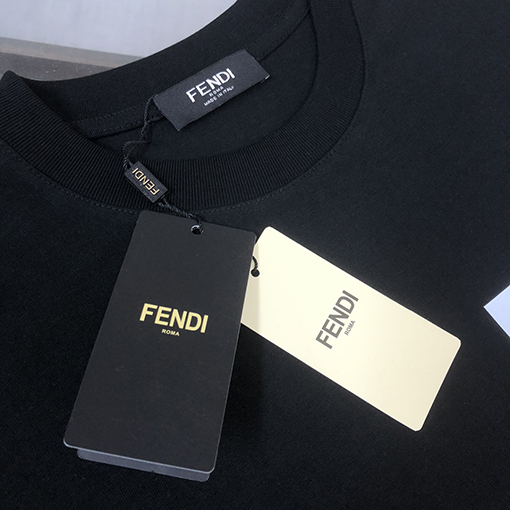 フェンディ ハンサムなラウンドネックカップル半袖Tシャツ