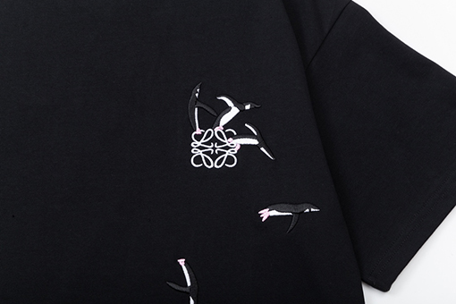 ロエベ  刺繍ペンギンアルファベットロゴ半袖Tシャツ
