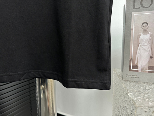 サンローランコピー  クラシックプリントロゴアルファベット半袖Tシャツ