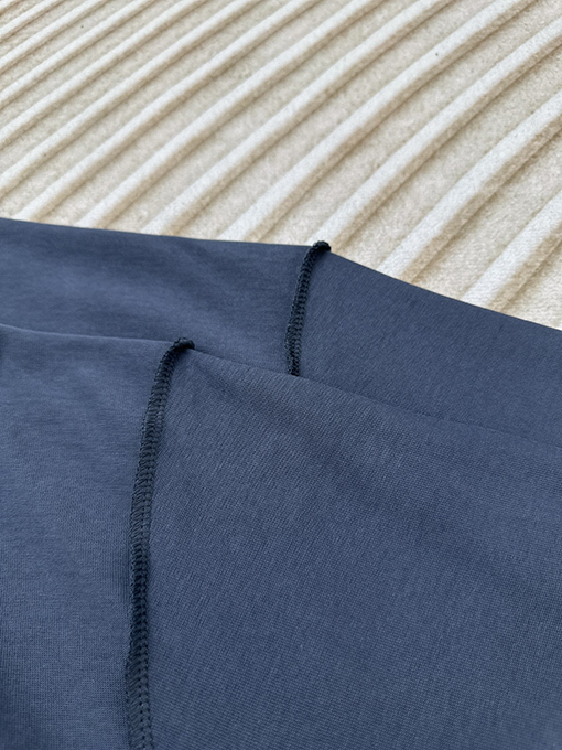 バレンシアガ  新しいレインボーシリーズのバックデザインプリント半袖Tシャツ