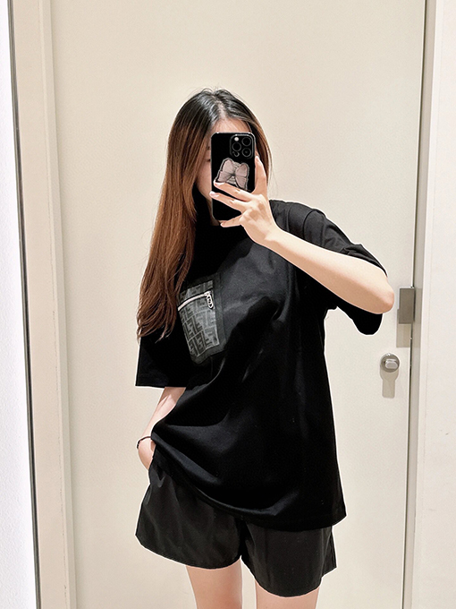 フェンディ  新しいファッションラウンドネック半袖Tシャツ