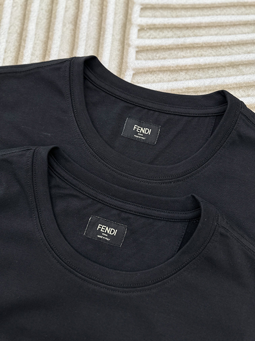 フェンディ  新しいファッションラウンドネック半袖Tシャツ