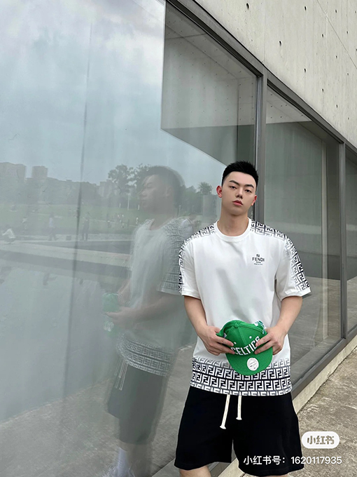 フェンディ  ダブルプリントカラフルダブルF半袖Tシャツ