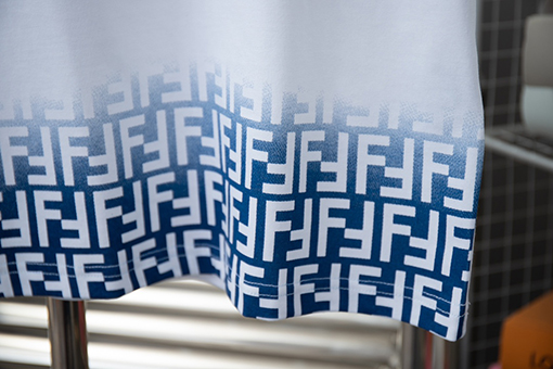 フェンディ  ダブルプリントカラフルダブルF半袖Tシャツ