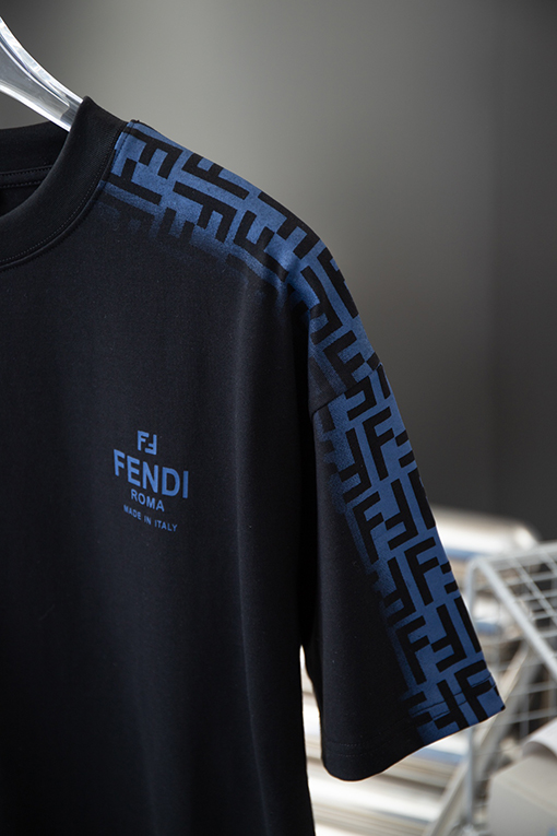 フェンディ  ダブルプリントカラフルダブルF半袖Tシャツ