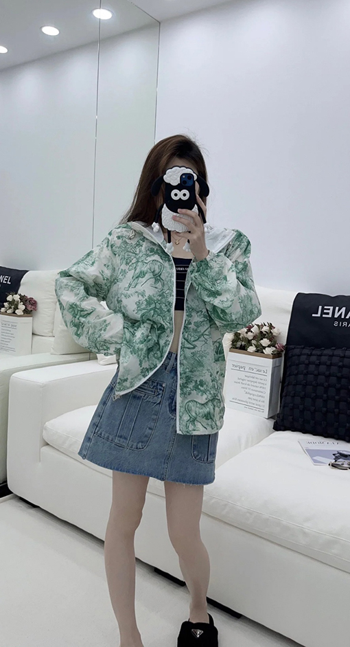 ディオール  ファッションプリント帽子付き日焼け止めコート