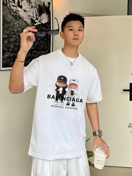 バレンシアガスーパーコピー  ショーモデルの半袖Tシャツ