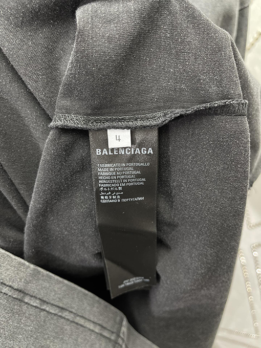 バレンシアガ  新しい鉄塔アルファベットウォッシュ古いプリントTシャツ