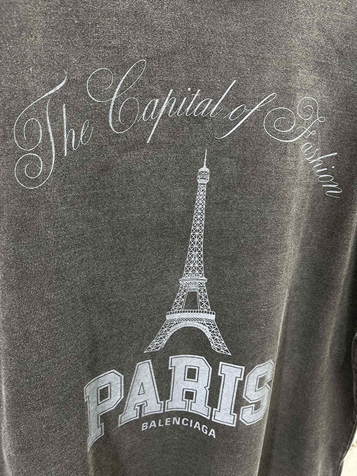 バレンシアガ  新しい鉄塔アルファベットウォッシュ古いプリントTシャツ