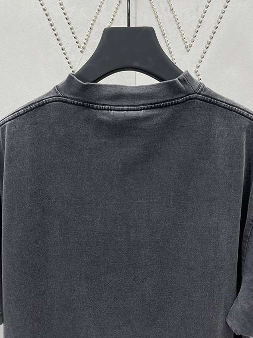 バレンシアガ  新しい鉄塔アルファベットウォッシュ古いプリントTシャツ