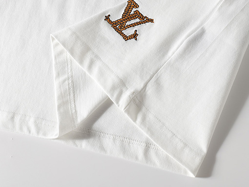 ルイヴィトン  刺繍ファッションクラフトプリント半袖Tシャツ