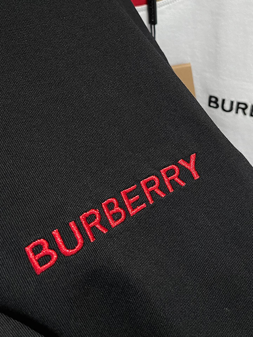 バーバリーコピー  新しいロゴ刺繍入りコットン半袖Tシャツ