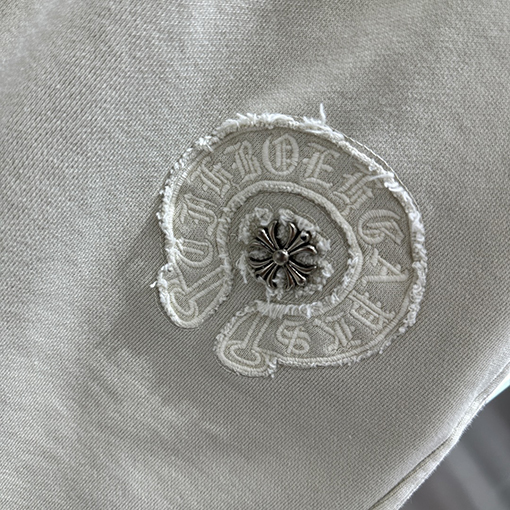 クロムハーツ   ホースシューサンスクリットパッチロゴ刺繍ショーツ