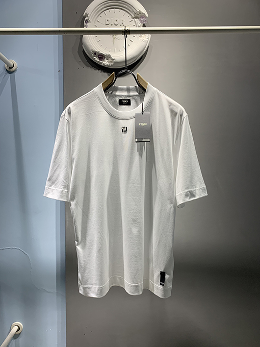 フェンディ メタリックFFラベリングファッションTシャツ