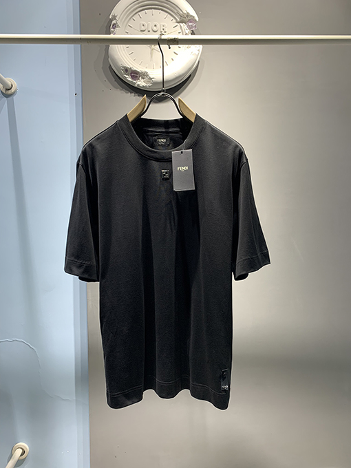 フェンディ メタリックFFラベリングファッションTシャツ
