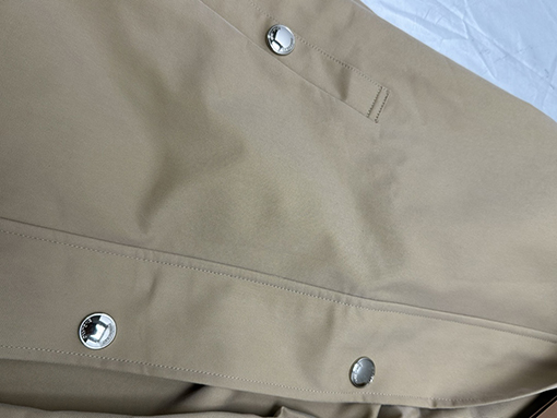 バーバリー  軽くてゆったりしたトレンチコート